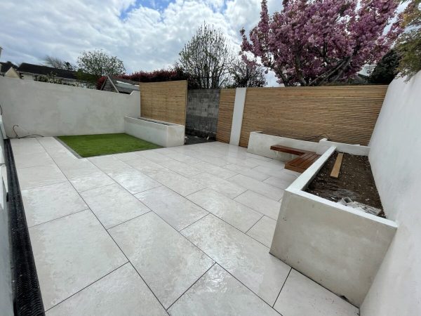 Garden Paving installation in Adamstown, Dublin