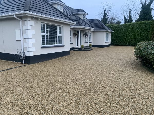 Laying gravel stone on driveway in Adamstown, Dublin