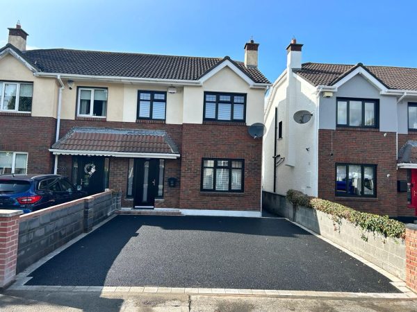 Tarmac driveway in Adamstown, Dublin